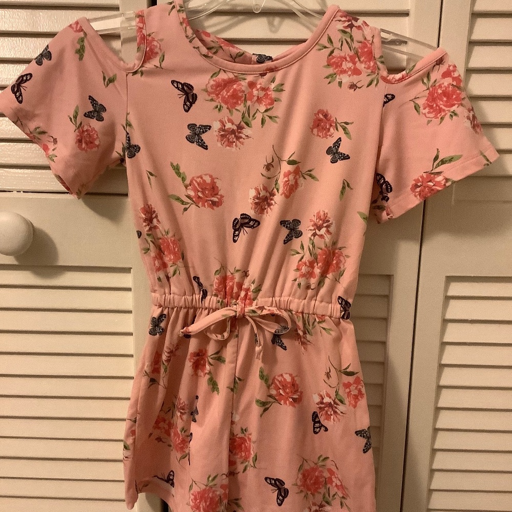 Pink short jumpsuit *roses & butterflies